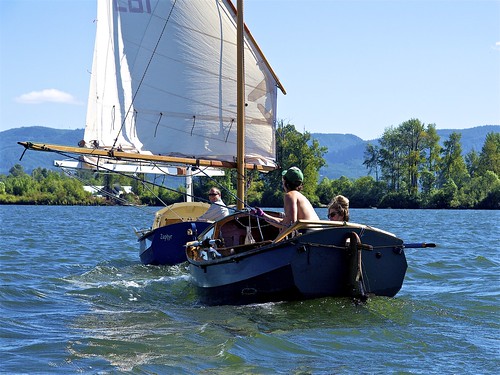 Keith, in ZEPHYR, met us in Cathlamet on Friday, and we set off again