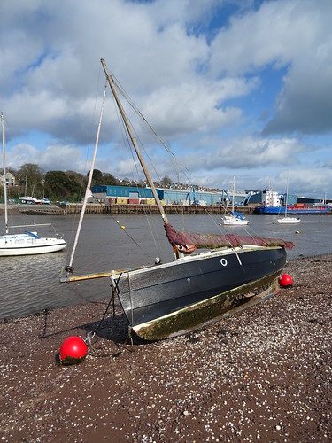 Cornish Shrimper 19 on the Salty