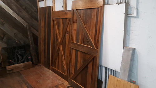 Rustic Barn Door Project Mar 2022