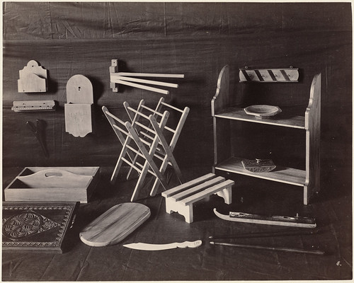 Numerous examples of wood projects & carving (extra work), F. M. Leavitts Schools