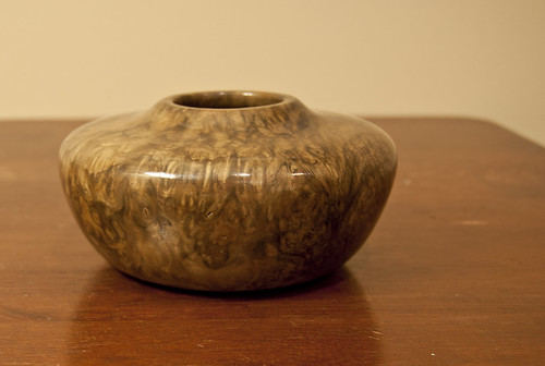 Claro Walnut Burl Vase3