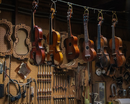 fiddle shop