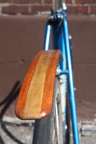 Wooden rear bicycle fender 1 - red/blonde/red