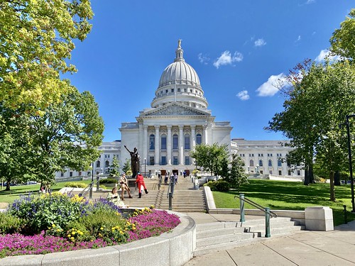 Wisconsin State Capitol, Capitol Square, Madison, WI