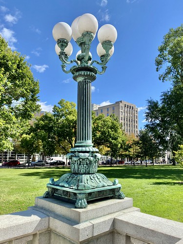 Lamppost, Wisconsin State Capitol, Capitol Square, Madison, WI