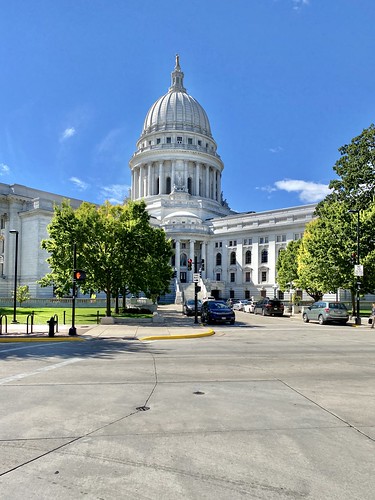 Wisconsin State Capitol, Capitol Square, Madison, WI