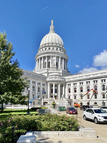 Wisconsin State Capitol, Capitol Square, Madison, WI