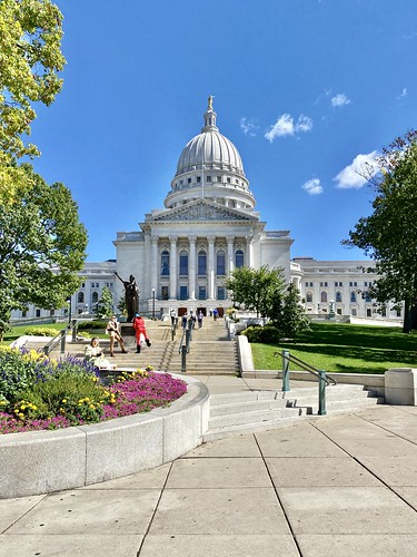 Wisconsin State Capitol, Capitol Square, Madison, WI