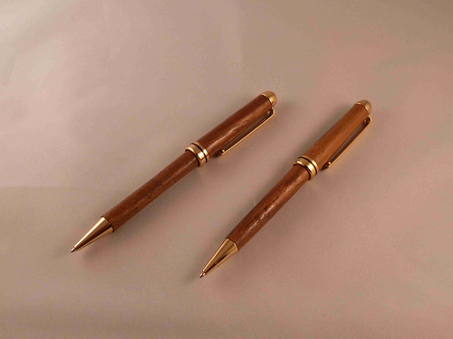 European style round top pen in teak (1)