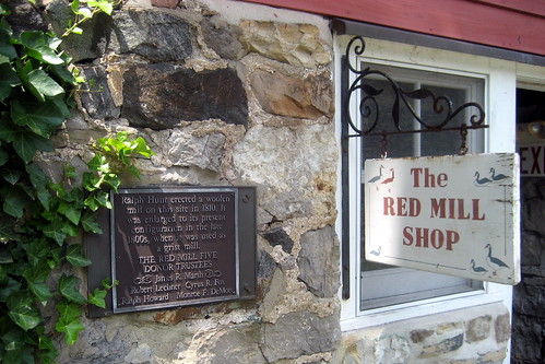 NJ - Clinton: Clinton Historic District - The Red Mill Shop